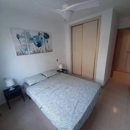 Lovely One Bedroom Unit With Balcony And Pool Appartamento