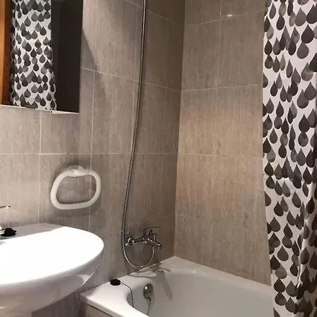Appartamento Lovely One Bedroom Unit With Balcony And Pool
